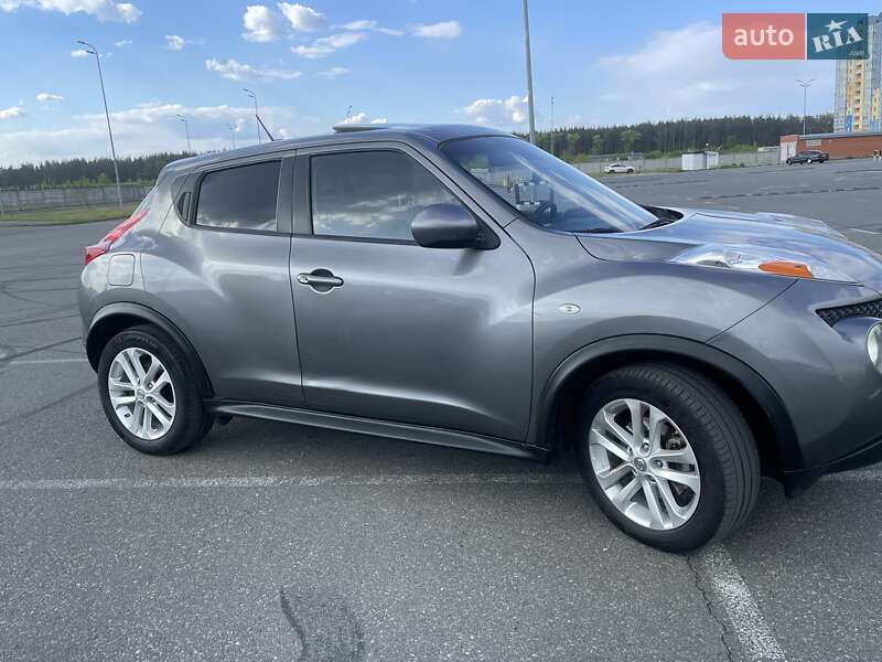 Позашляховик / Кросовер Nissan Juke 2011 в Києві