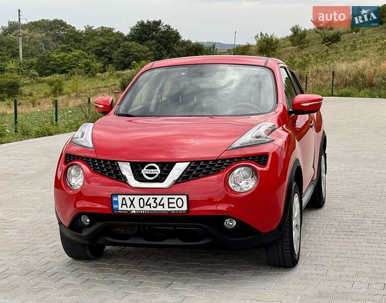 Позашляховик / Кросовер Nissan Juke 2016 в Чернівцях