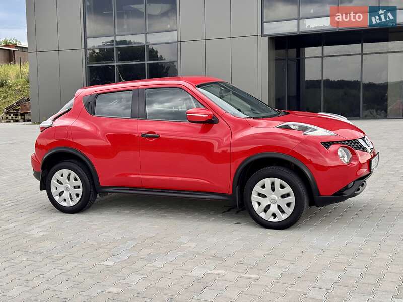 Позашляховик / Кросовер Nissan Juke 2016 в Чернівцях