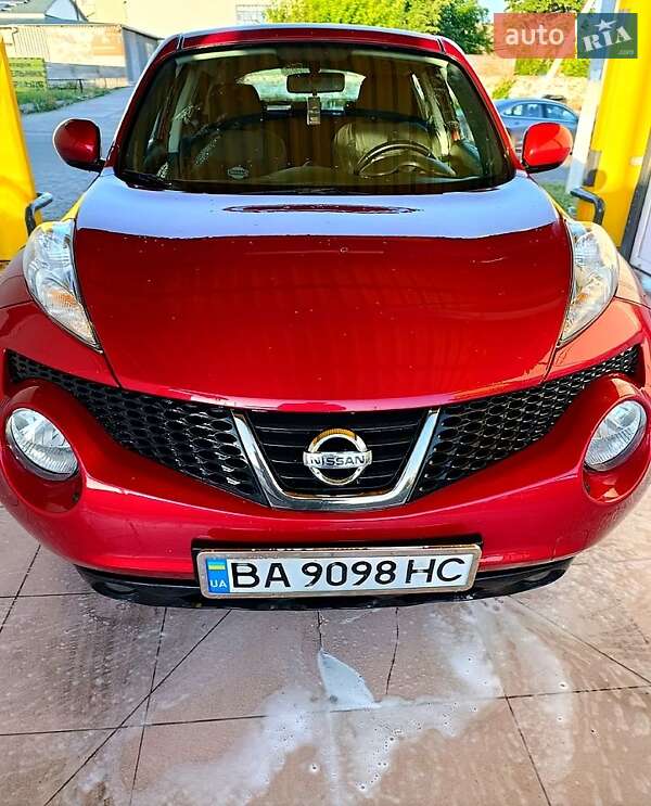 Внедорожник / Кроссовер Nissan Juke 2012 в Гайвороне фото 2 Внедорожник / Кроссовер Nissan Juke 2012 в Гайвороне