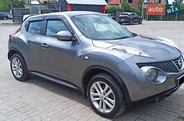 Позашляховик / Кросовер Nissan Juke 2012 в Чернівцях