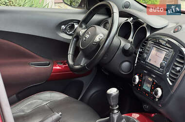 Внедорожник / Кроссовер Nissan Juke 2012 в 
