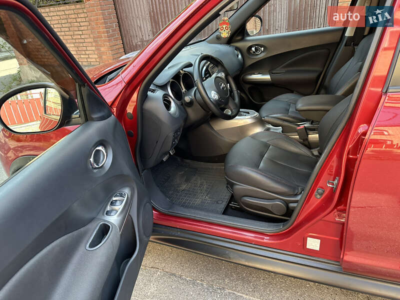 Позашляховик / Кросовер Nissan Juke 2012 в Києві