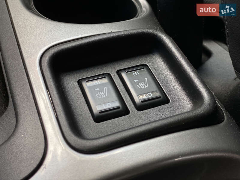 Внедорожник / Кроссовер Nissan Juke 2011 в Днепре фото 15 Внедорожник / Кроссовер Nissan Juke 2011 в Днепре