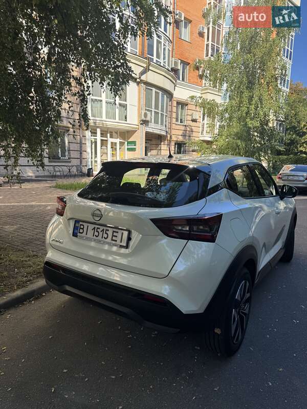 Внедорожник / Кроссовер Nissan Juke 2023 в Полтаве