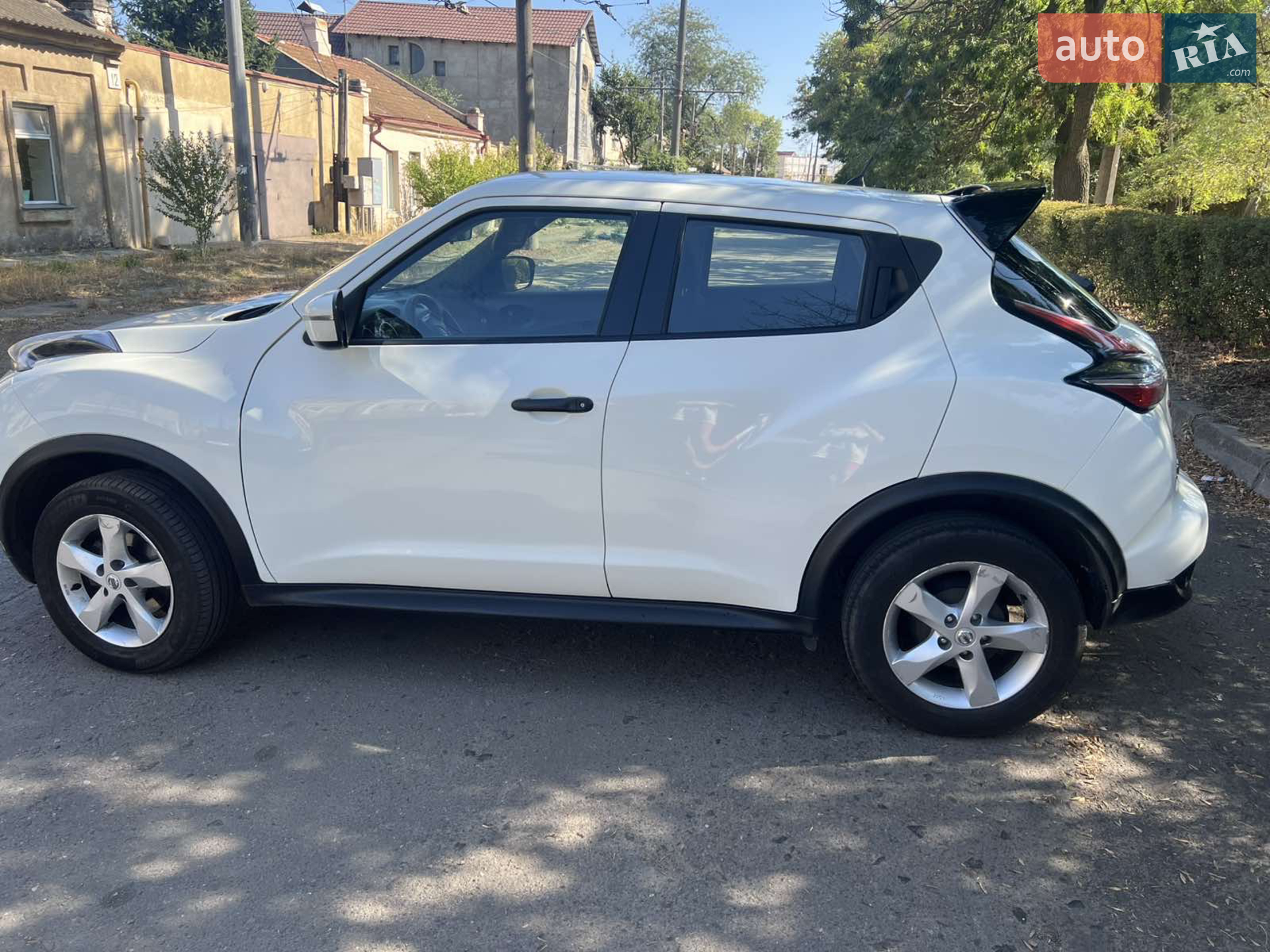 2019 Nissan Juke - мініатюра 2