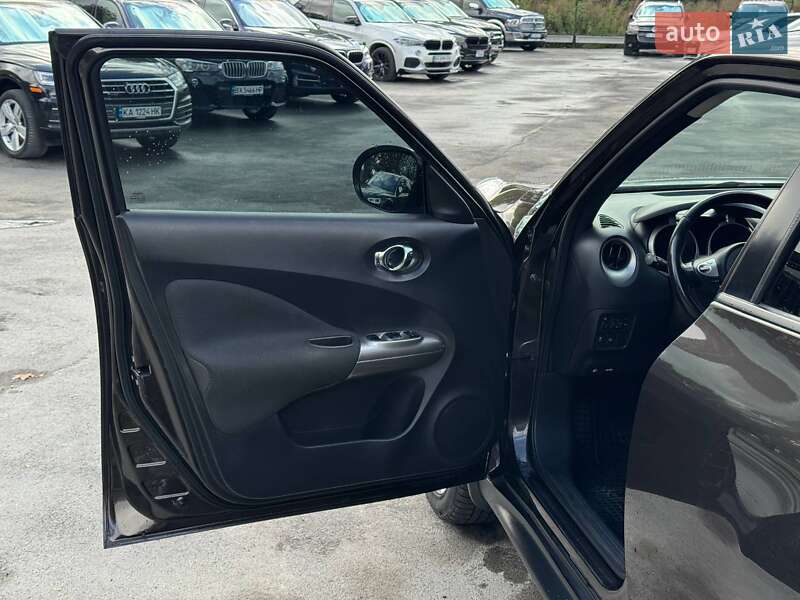 Внедорожник / Кроссовер Nissan Juke 2013 в Каменец-Подольском