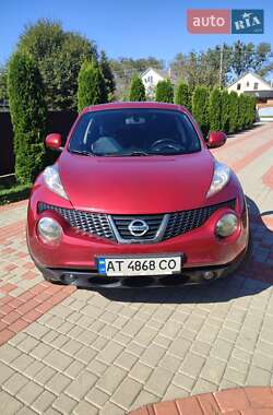Внедорожник / Кроссовер Nissan Juke 2013 в Калуше