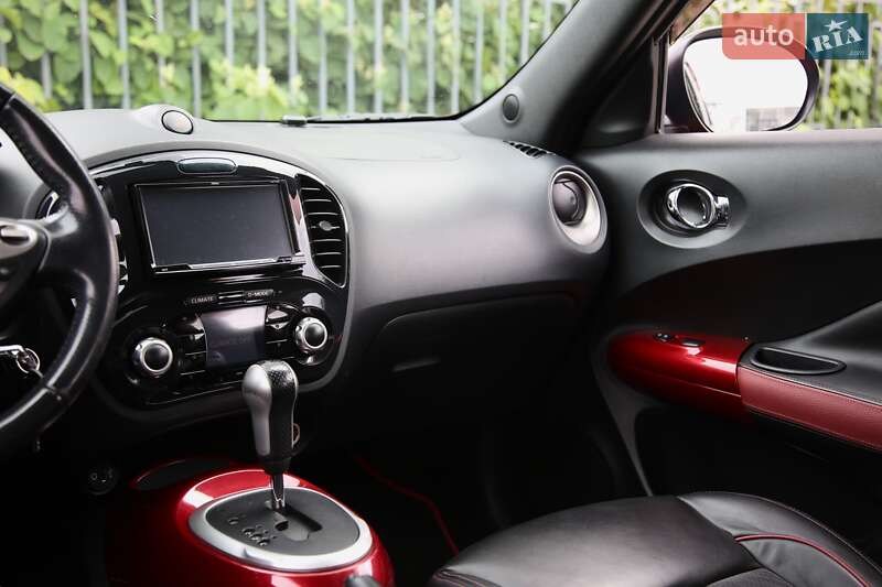 Внедорожник / Кроссовер Nissan Juke 2012 в Харькове