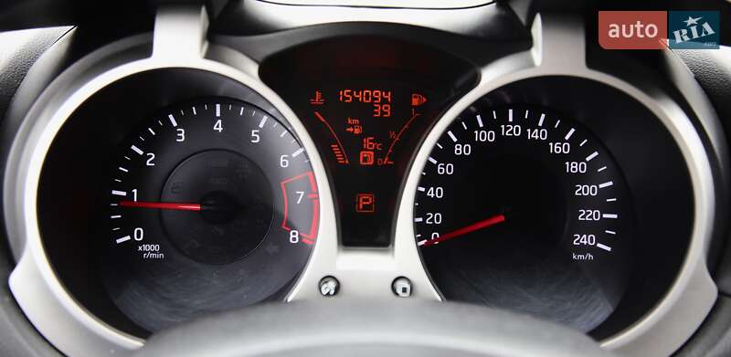 Внедорожник / Кроссовер Nissan Juke 2012 в Харькове