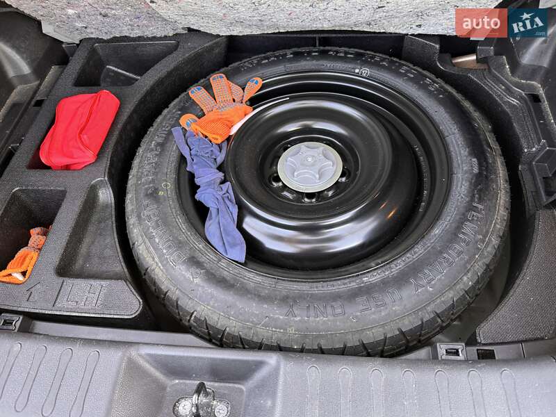 Внедорожник / Кроссовер Nissan Juke 2012 в Львове фото 17 Внедорожник / Кроссовер Nissan Juke 2012 в Львове