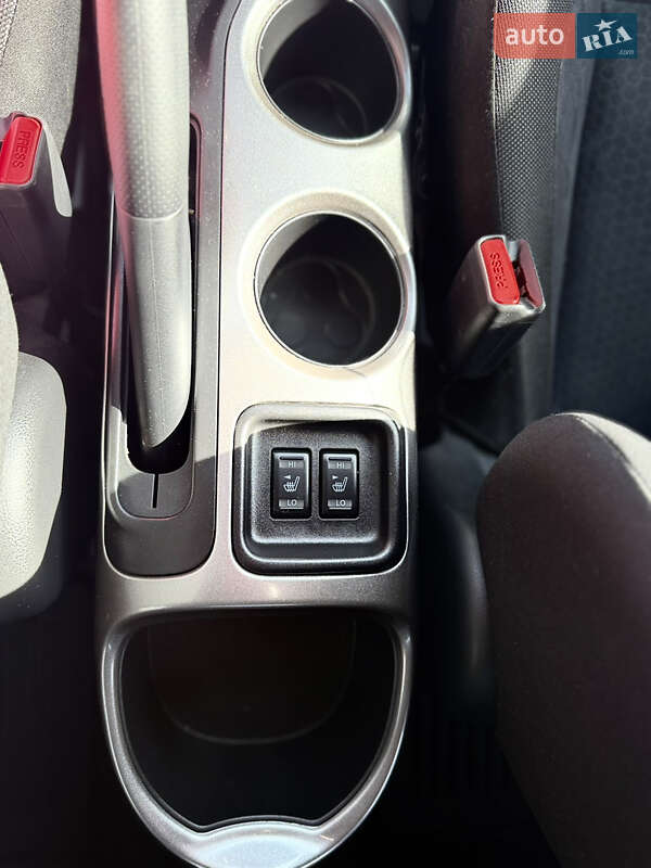 Внедорожник / Кроссовер Nissan Juke 2015 в Тернополе фото 10 Внедорожник / Кроссовер Nissan Juke 2015 в Тернополе