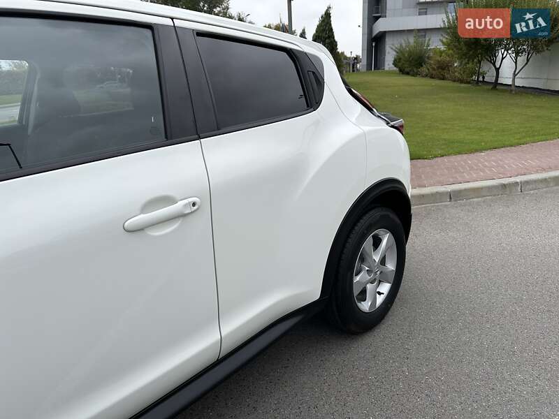 Внедорожник / Кроссовер Nissan Juke 2019 в Киеве