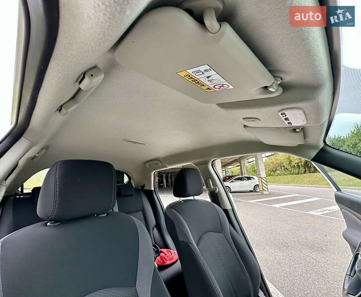 Внедорожник / Кроссовер Nissan Juke 2019 в Киеве