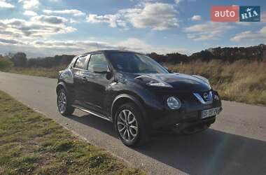 Позашляховик / Кросовер Nissan Juke 2015 в Звягелі