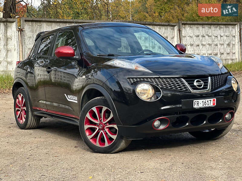 Позашляховик / Кросовер Nissan Juke 2013 в Львові