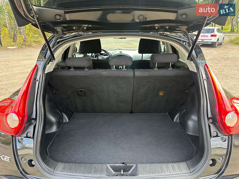 Позашляховик / Кросовер Nissan Juke 2013 в Львові