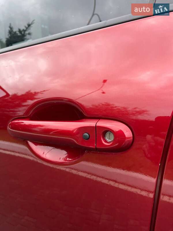 Внедорожник / Кроссовер Nissan Juke 2015 в Днепре фото 38 Внедорожник / Кроссовер Nissan Juke 2015 в Днепре