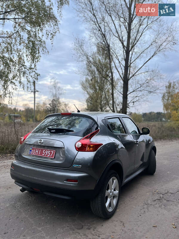 Позашляховик / Кросовер Nissan Juke 2011 в Охтирці