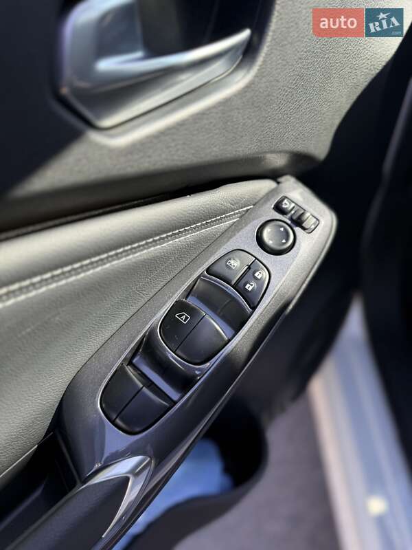 Внедорожник / Кроссовер Nissan Juke 2023 в Одессе