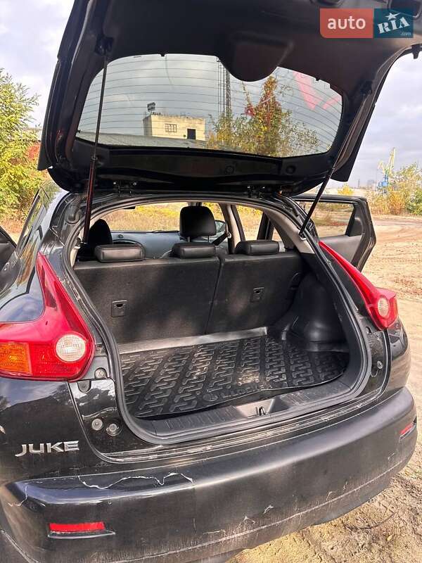 Позашляховик / Кросовер Nissan Juke 2012 в Києві