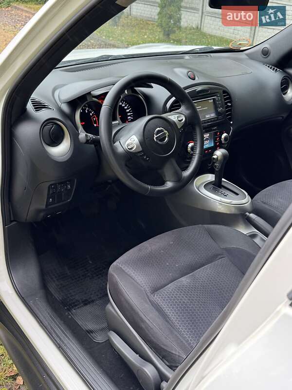 Внедорожник / Кроссовер Nissan Juke 2011 в Ровно