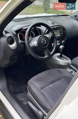 Внедорожник / Кроссовер Nissan Juke 2011 в 