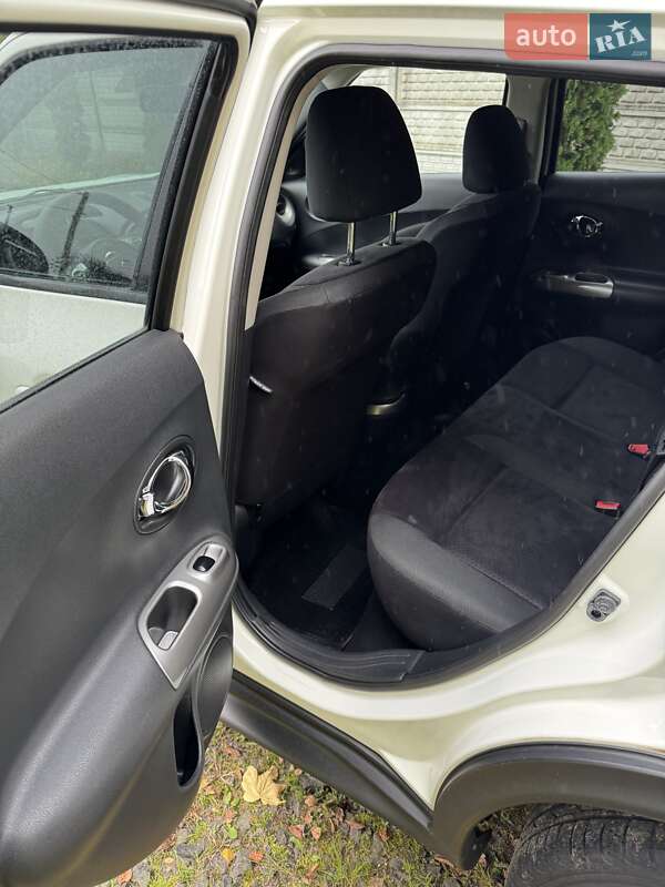 Внедорожник / Кроссовер Nissan Juke 2011 в Ровно