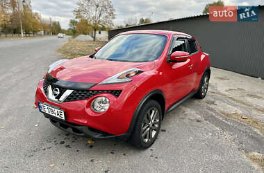 Позашляховик / Кросовер Nissan Juke 2014 в 