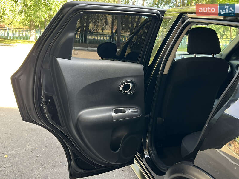 Внедорожник / Кроссовер Nissan Juke 2011 в Ковеле