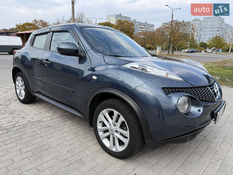 Внедорожник / Кроссовер Nissan Juke 2013 в Запорожье