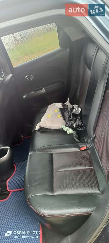 Позашляховик / Кросовер Nissan Juke 2014 в Шостці