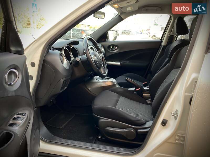 Внедорожник / Кроссовер Nissan Juke 2017 в Киеве