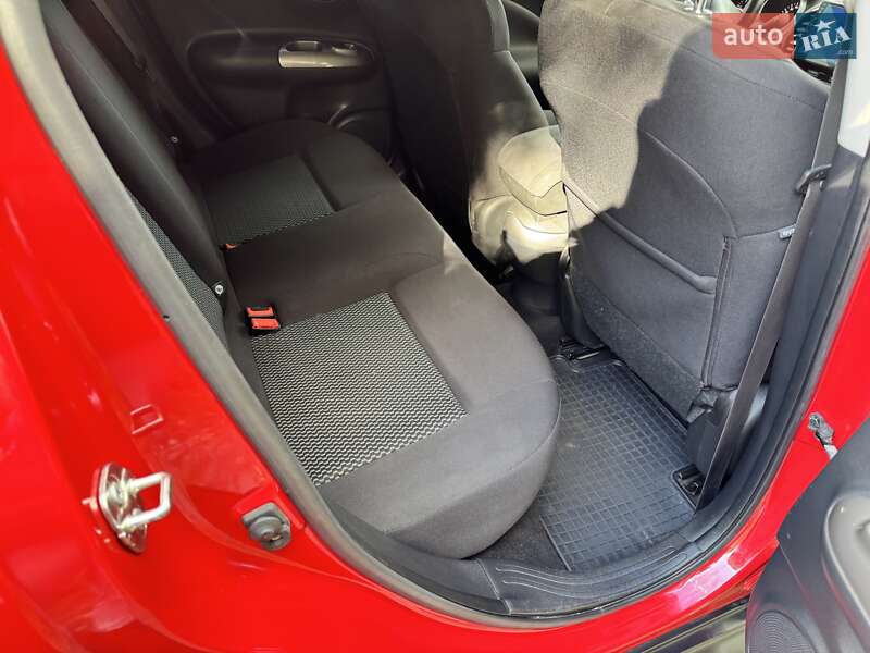 Позашляховик / Кросовер Nissan Juke 2018 в Києві