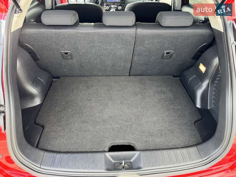 Позашляховик / Кросовер Nissan Juke 2018 в Києві