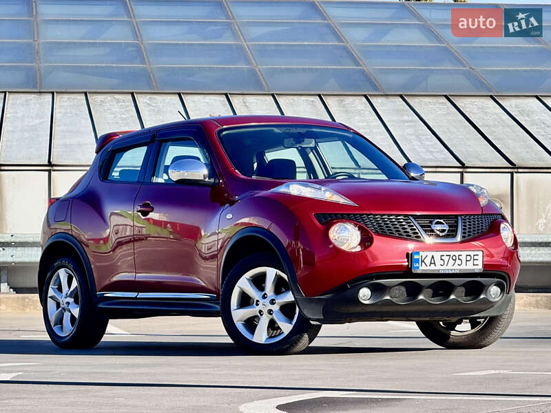 Внедорожник / Кроссовер Nissan Juke 2013 в Киеве