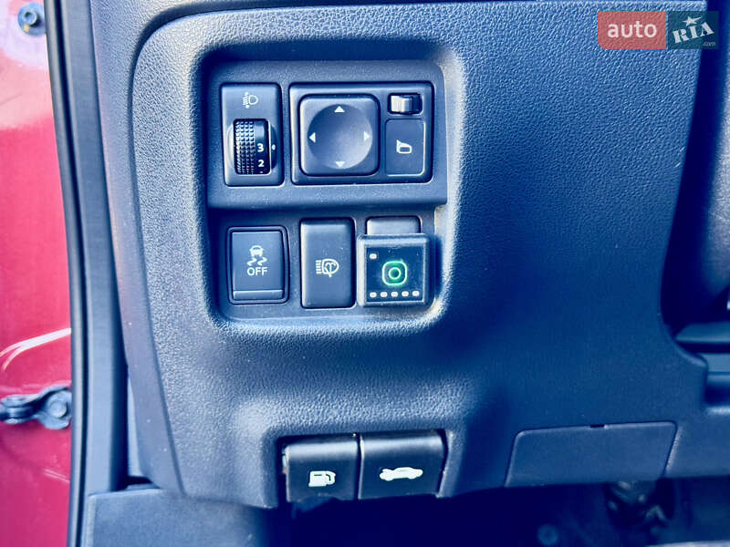 Внедорожник / Кроссовер Nissan Juke 2013 в Киеве