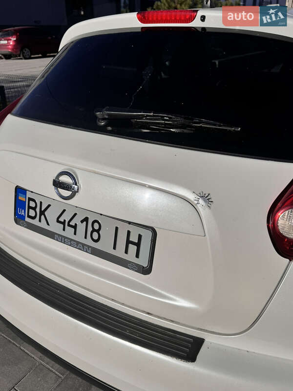 Внедорожник / Кроссовер Nissan Juke 2013 в Ровно