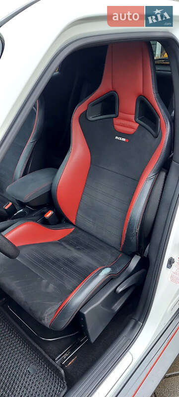 Позашляховик / Кросовер Nissan Juke 2014 в Житомирі фото 16 Позашляховик / Кросовер Nissan Juke 2014 в Житомирі