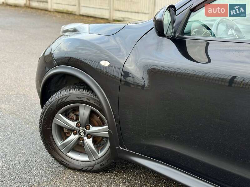 Позашляховик / Кросовер Nissan Juke 2011 в Києві