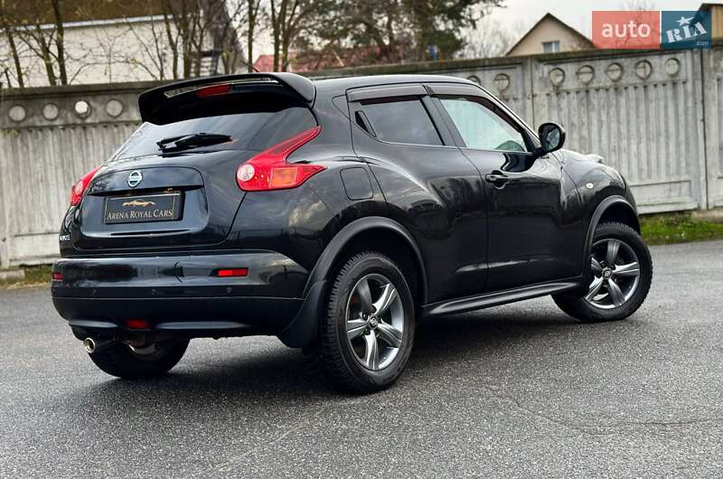 Позашляховик / Кросовер Nissan Juke 2011 в Києві