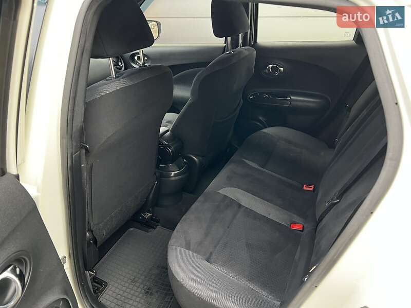 Внедорожник / Кроссовер Nissan Juke 2015 в Черкассах