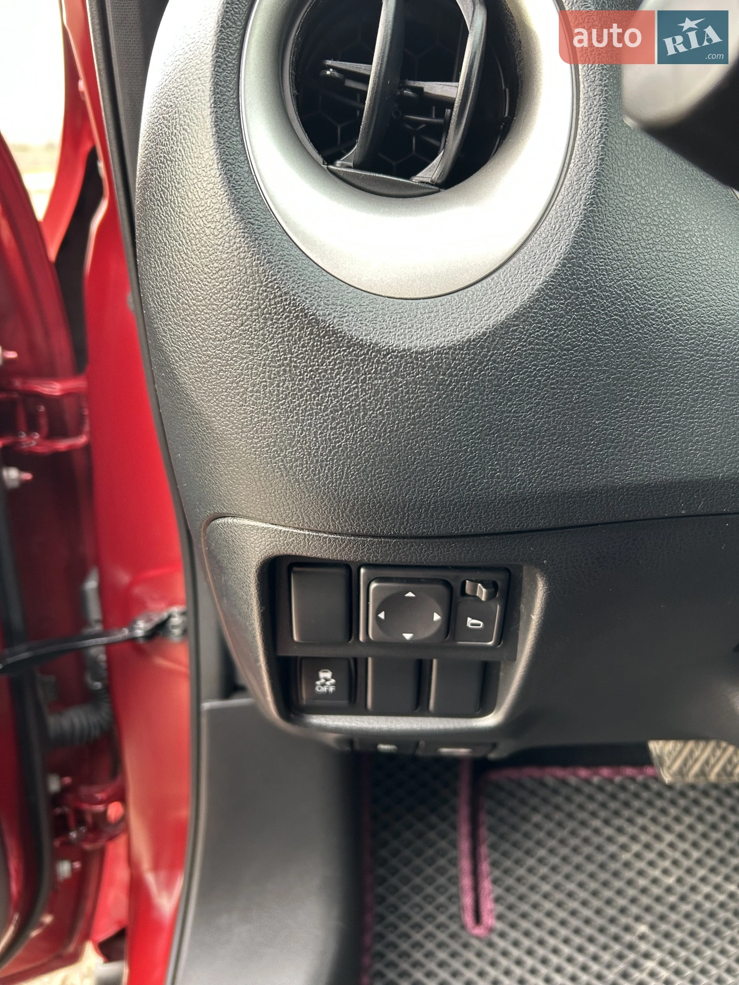 2013 Nissan Juke - мініатюра 21