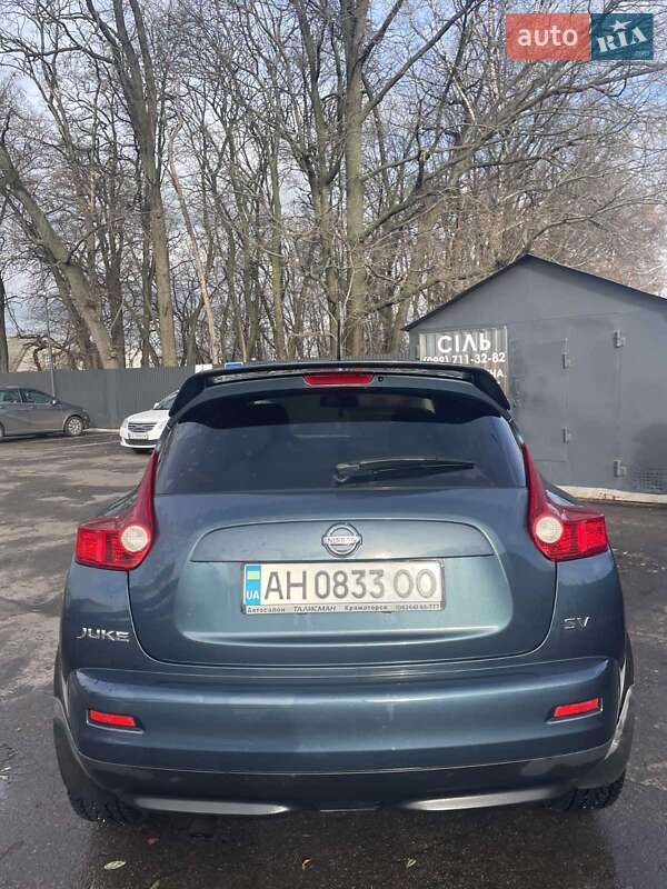 Внедорожник / Кроссовер Nissan Juke 2010 в Киеве