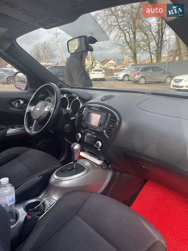 Внедорожник / Кроссовер Nissan Juke 2010 в Киеве