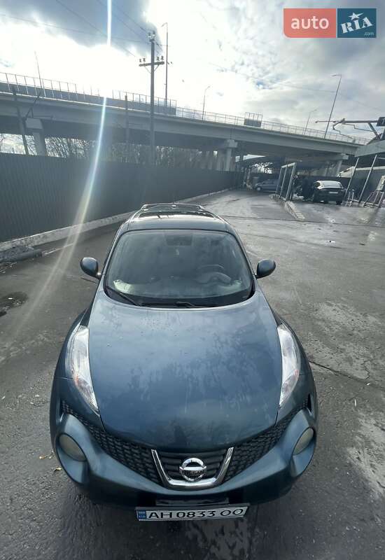 Внедорожник / Кроссовер Nissan Juke 2010 в Киеве