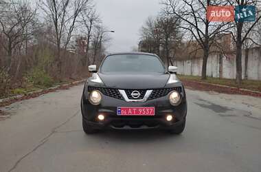 Позашляховик / Кросовер Nissan Juke 2015 в Звягелі