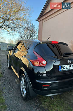 Позашляховик / Кросовер Nissan Juke 2011 в Рівному