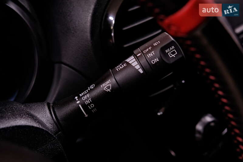 Позашляховик / Кросовер Nissan Juke 2013 в Одесі