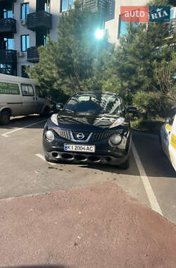 Внедорожник / Кроссовер Nissan Juke 2011 в Софиевской Борщаговке